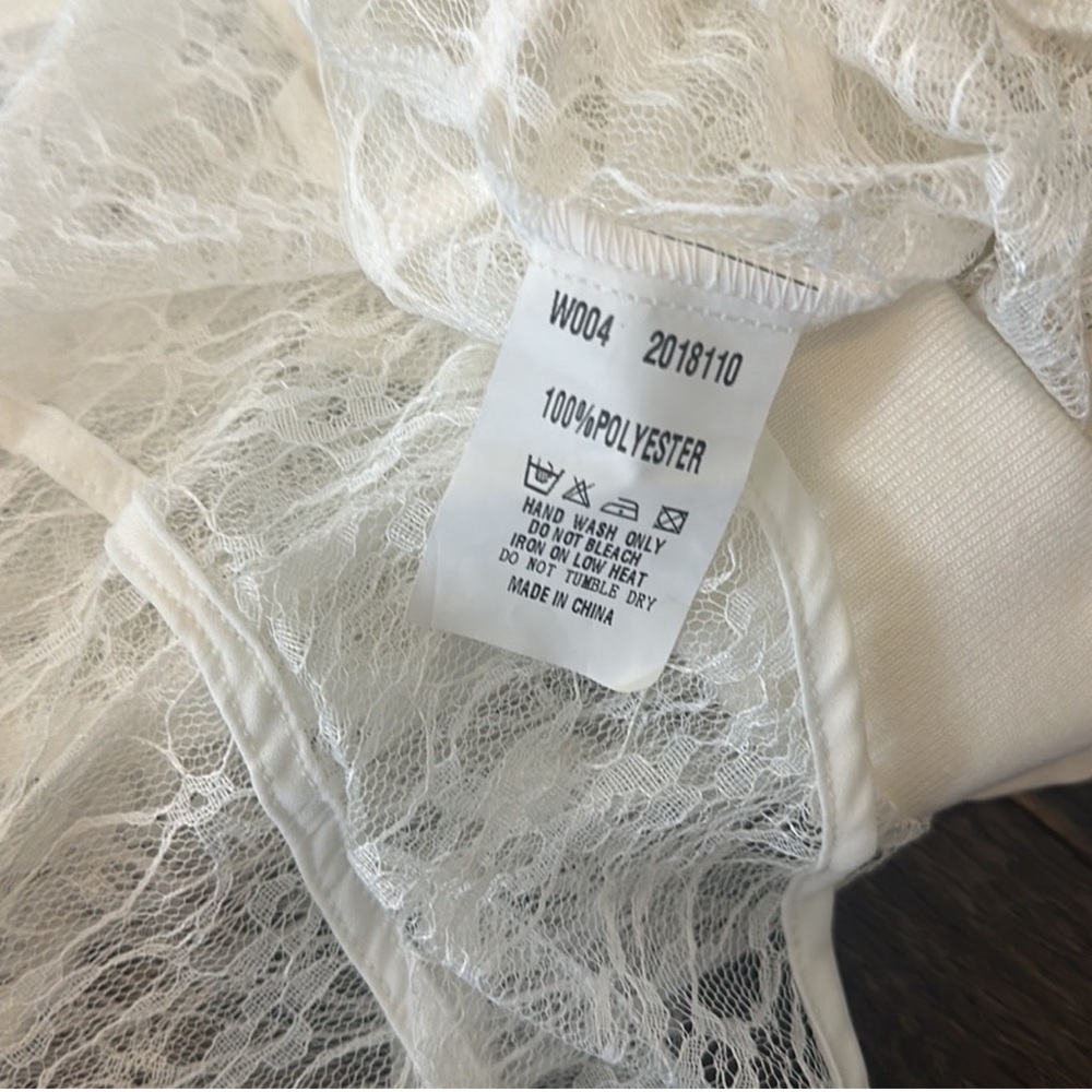 Akira Ruffle Lace Jacket | S | white - Picture 6 of 6